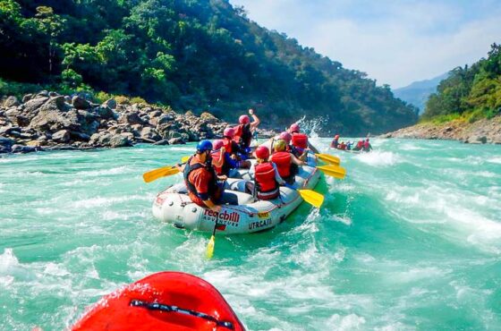 Manali Riverside Camping with Paragliding & River Rafting Adventure Package